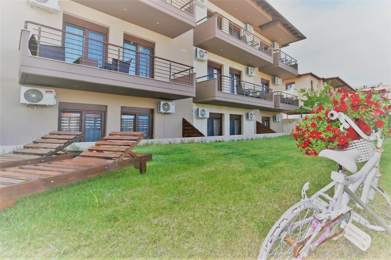 Sinodinos Deluxe Apartments Afytos