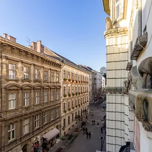 https://danube-apartment-vaci.inbudapesthotels.com