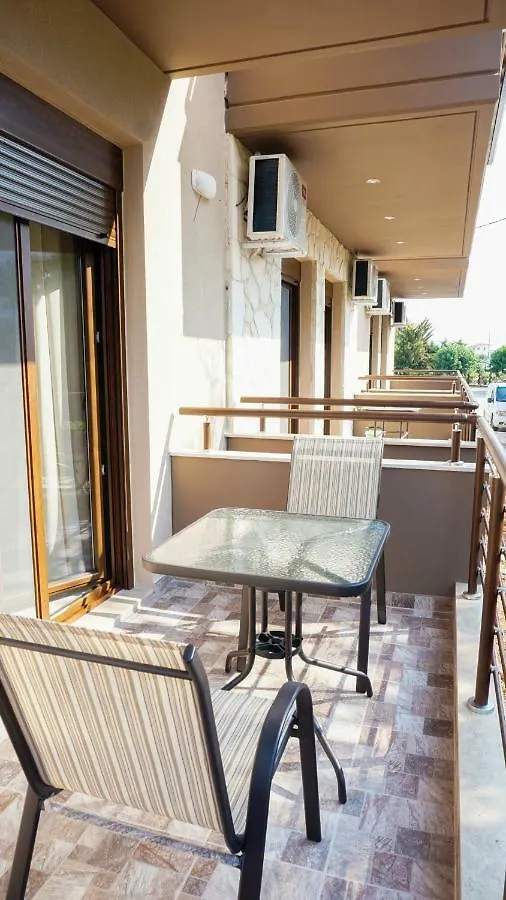 Sinodinos Deluxe Apartments Afytos Greece